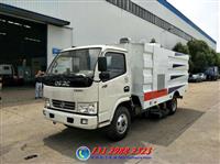 东风吸尘车多利卡